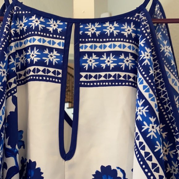 Venus flowy top - Picture 5 of 8